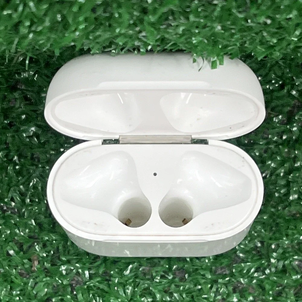APPLE AirPods 2nd Generation RIGHT ONLY w/ Charging Case A1602 A2032